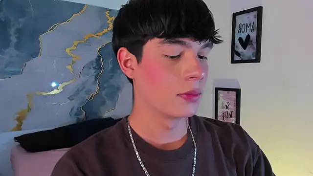 Snapshot of Isaac_Kurtt chatting on 7, 1, 2026 Isaac Kurtt online show from 7, 1, 2026