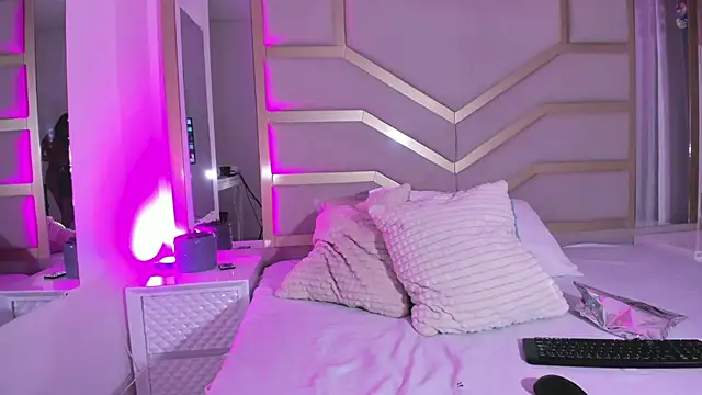 SashaMorelli online show from 14, 12, 2025