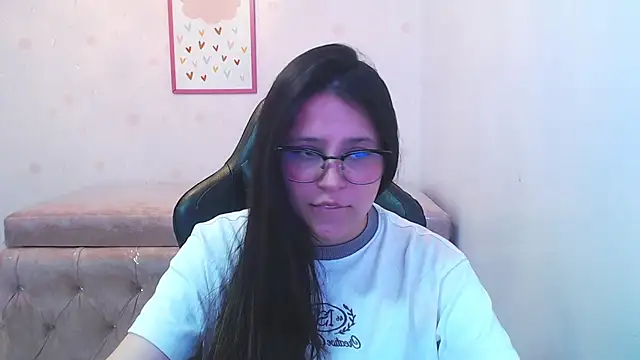 Snapshot of aria_ch2 chatting on 8, 1, 2026 aria ch2 online show from 8, 1, 2026