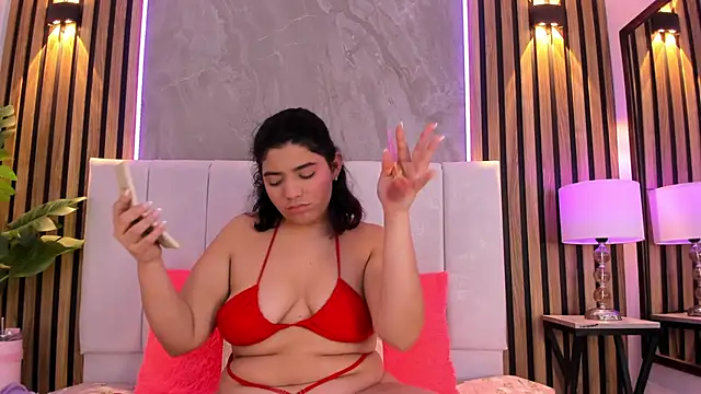 Carlotta de velour online show from 7, 4, 2026