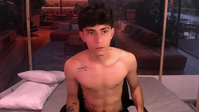 Bryant Connor online show from 8, 11, 2025