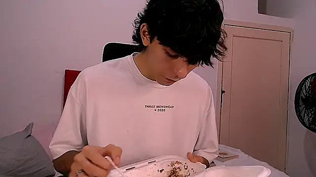 Bryant Connor online show from 5, 1, 2026