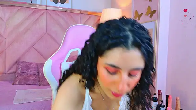 DemiJones  online show from 15, 5, 2026