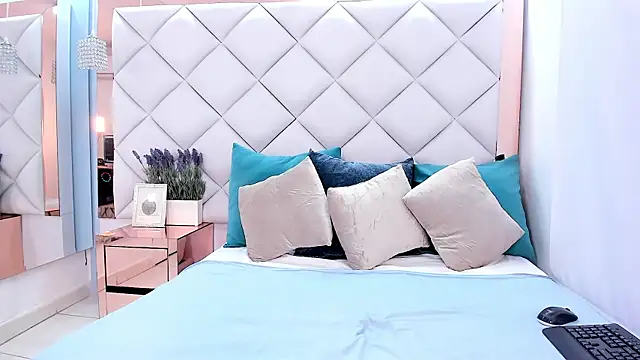 merielenbloom online show from 22, 12, 2025