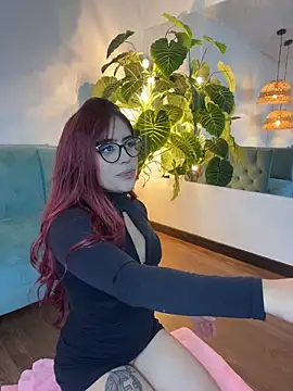 Chloejonson online show from 27, 11, 2025