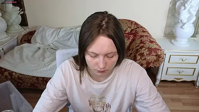 HolyBabyDoll online show from 26, 11, 2025