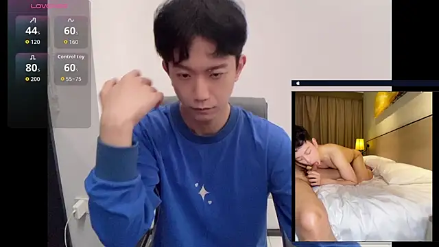 Snapshot of CouplingCry chatting on 27, 3, 2026 CouplingCry online show from 27, 3, 2026