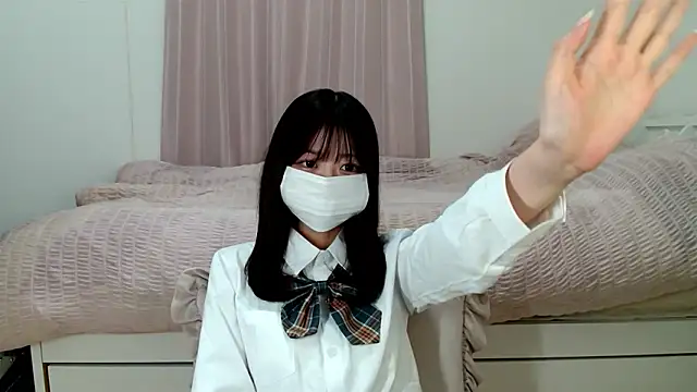  Runa  online show from 12, 11, 2025