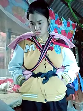 Mabel-122 online show from 17, 12, 2025