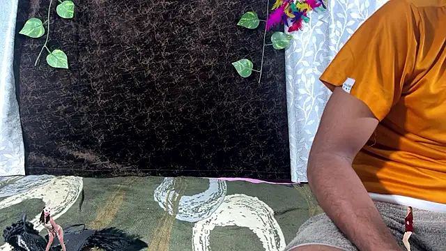 leenaboyxh online show from 18, 1, 2026