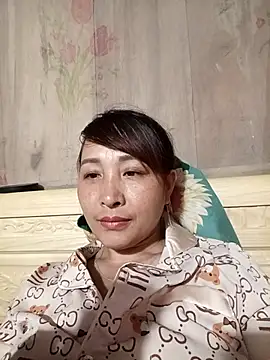 Missa-kute20 online show from 6, 4, 2026