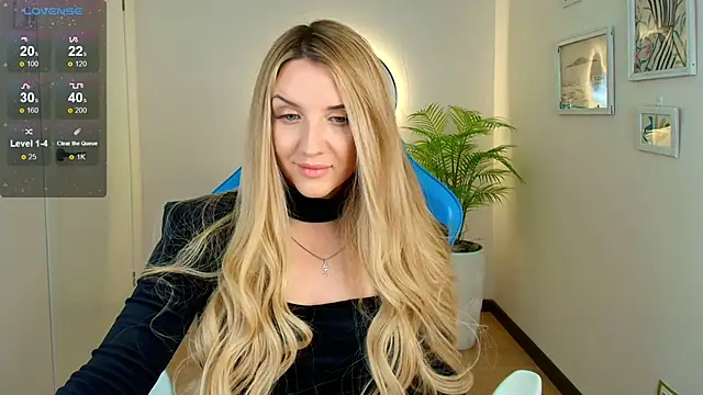 Snapshot of _Mi1a_ chatting on 16, 11, 2025 Mi1a online show from 16, 11, 2025