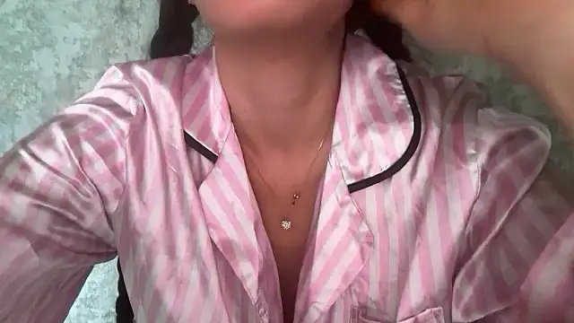 Snapshot of Angelinaa19 chatting on 24, 3, 2026 Angelinaa19 online show from 24, 3, 2026