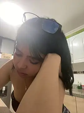 VIOLET EF online show from 16, 12, 2025