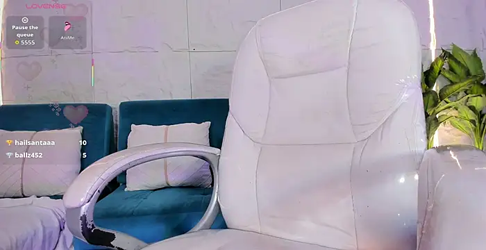 EmmilyEvanss online show from 3, 2, 2026