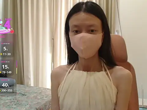 Snapshot of Lil-Cherries chatting on 18, 12, 2025 Lil-Cherries online show from 18, 12, 2025