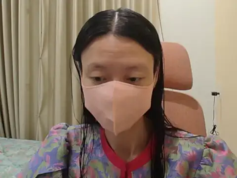 Snapshot of Lil-Cherries chatting on 9, 1, 2026 Lil-Cherries online show from 9, 1, 2026