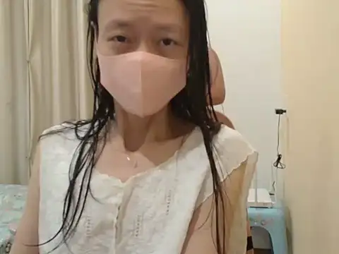 Snapshot of Lil-Cherries chatting on 12, 1, 2026 Lil-Cherries online show from 12, 1, 2026