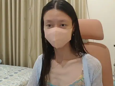 Lil-Cherries online show from 28, 3, 2026