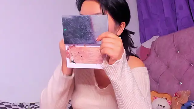 Snapshot of amy__a chatting on 13, 1, 2026 amy a online show from 13, 1, 2026