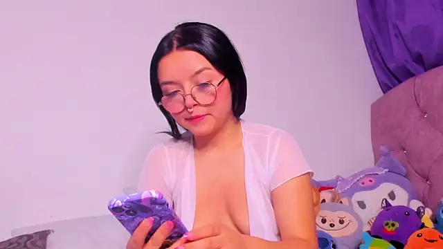 Snapshot of amy__a chatting on 28, 2, 2026 amy a online show from 28, 2, 2026