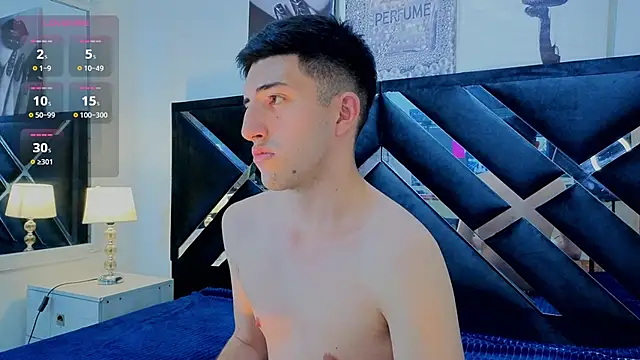 Snapshot of Un_Sluttyy chatting on 8, 5, 2026 Un Sluttyy online show from 8, 5, 2026