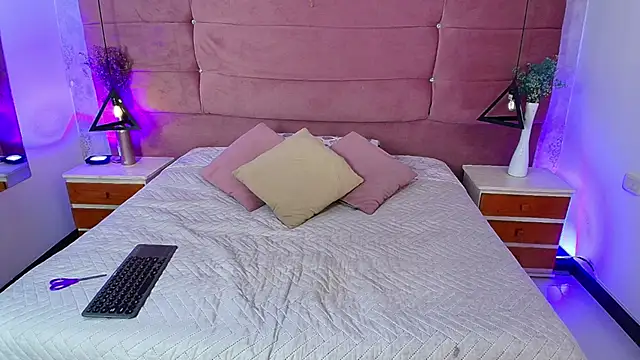 EmylyTaylor FG online show from 20, 11, 2025