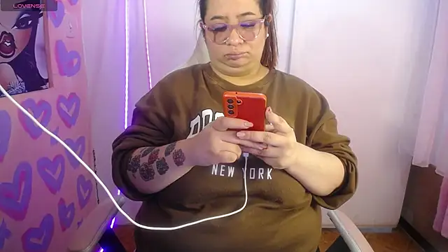 kattybbwbigboobs  online show from 7, 1, 2026