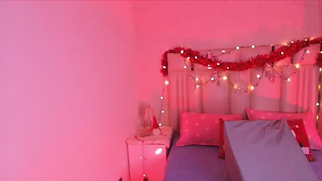 Snapshot of alanarose18 chatting on 27, 11, 2025 alanarose18 online show from 27, 11, 2025