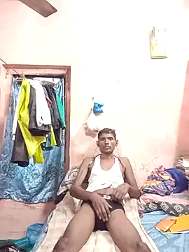 Snapshot of AjitArti chatting on 7, 11, 2025 AjitArti online show from 7, 11, 2025