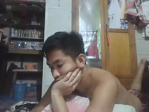 Snapshot of denzkylexx chatting on 12, 6, 2026 denzkylexx online show from 12, 6, 2026