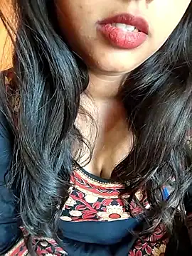 Snapshot of Sexy_Divya__ chatting on 13, 4, 2026 Sexy Divya online show from 13, 4, 2026