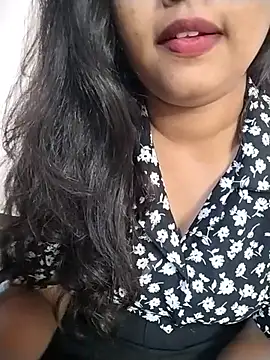 Sexy Divya   online show from 1, 5, 2026