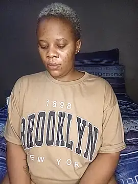 Snapshot of Emmylove-xr25 chatting on 1, 2, 2026 Emmylove-xr25 online show from 1, 2, 2026