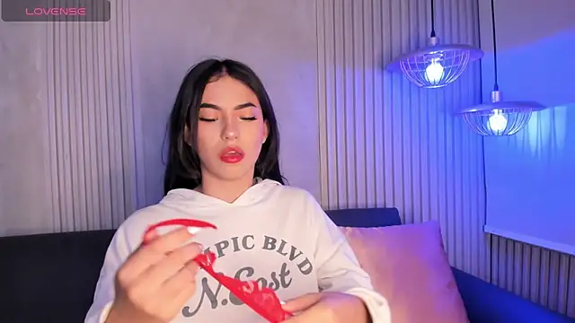 Snapshot of PiperMason chatting on 18, 11, 2025 PiperMason online show from 18, 11, 2025