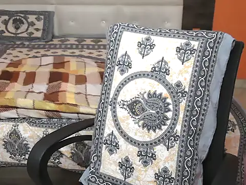 Snapshot of DoremonGirl chatting on 5, 12, 2025 DoremonGirl online show from 5, 12, 2025