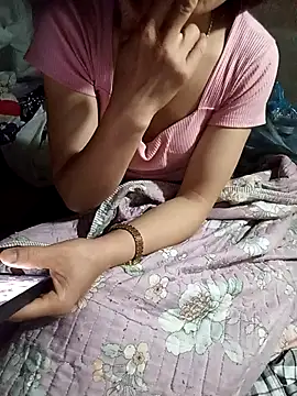 Lynn-122 online show from 18, 4, 2026