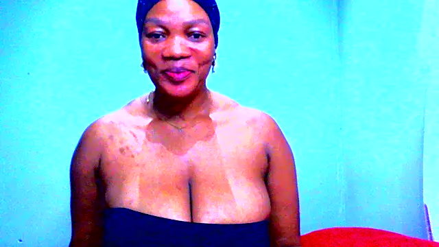 DustyLucy02 online show from 15, 5, 2026