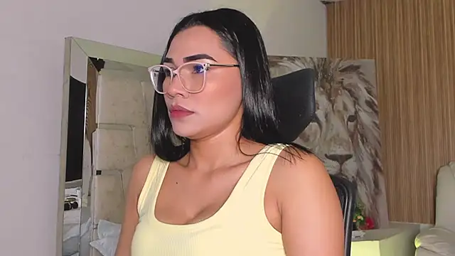 Snapshot of katemooss_ chatting on 3, 12, 2025 katemooss online show from 3, 12, 2025