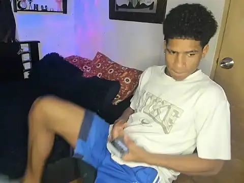 JUANBIGCOCK21CM online show from 2, 12, 2025