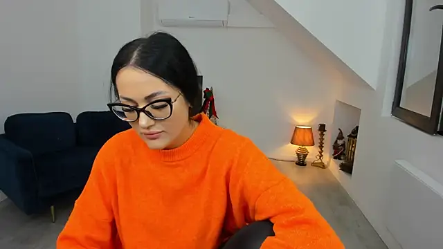 Snapshot of AnyaEvy chatting on 2, 12, 2025 AnyaEvy online show from 2, 12, 2025