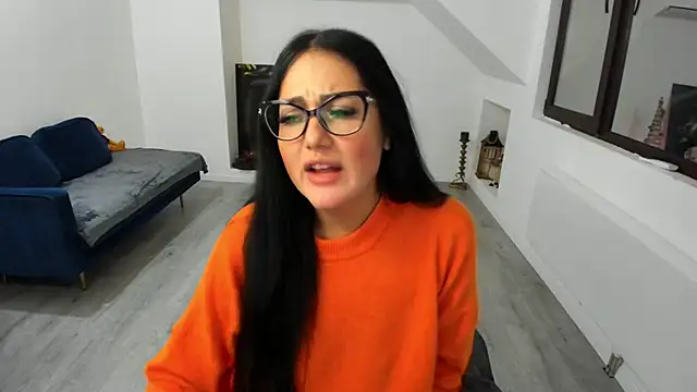 Snapshot of AnyaEvy chatting on 22, 12, 2025 AnyaEvy online show from 22, 12, 2025