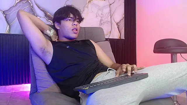 andreh hot online show from 9, 11, 2025