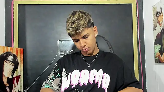 Timmy Kiing  online show from 14, 12, 2025