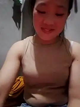 Yumiik2kk online show from 17, 11, 2025