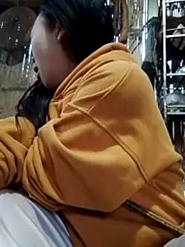 Snapshot of Yumiik2kk chatting on 26, 11, 2025 Yumiik2kk online show from 26, 11, 2025