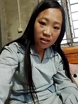 Snapshot of Yumiik2kk chatting on 15, 12, 2025 Yumiik2kk online show from 15, 12, 2025