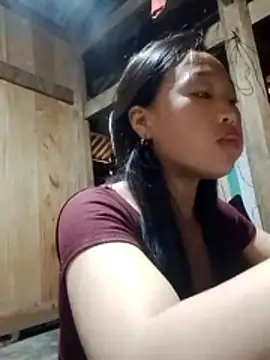 Snapshot of Yumiik2kk chatting on 23, 12, 2025 Yumiik2kk online show from 23, 12, 2025