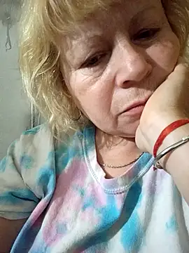 1milfemma online show from 25, 11, 2025