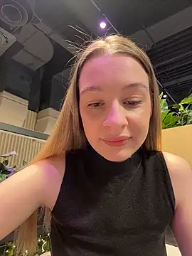 Snapshot of SashaCatt chatting on 6, 1, 2026 SashaCatt online show from 6, 1, 2026